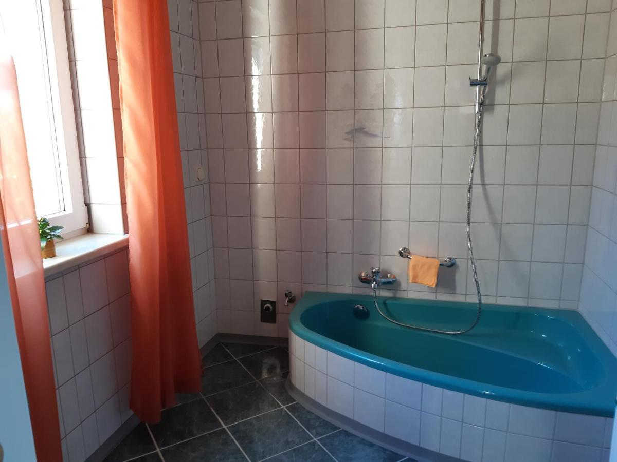 Thueringer Zimmer Suhl Kültér fotó
