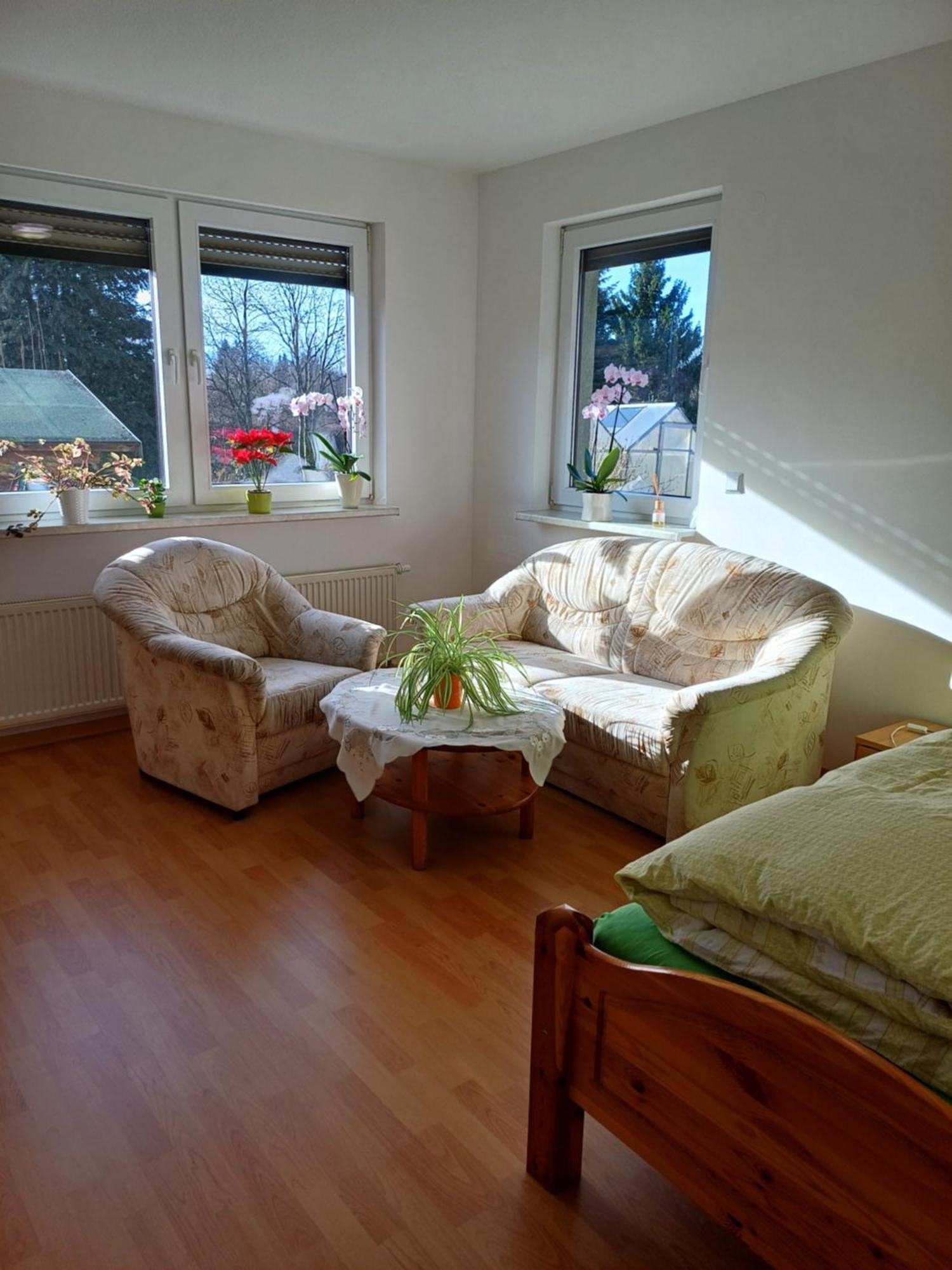Thueringer Zimmer Suhl Kültér fotó